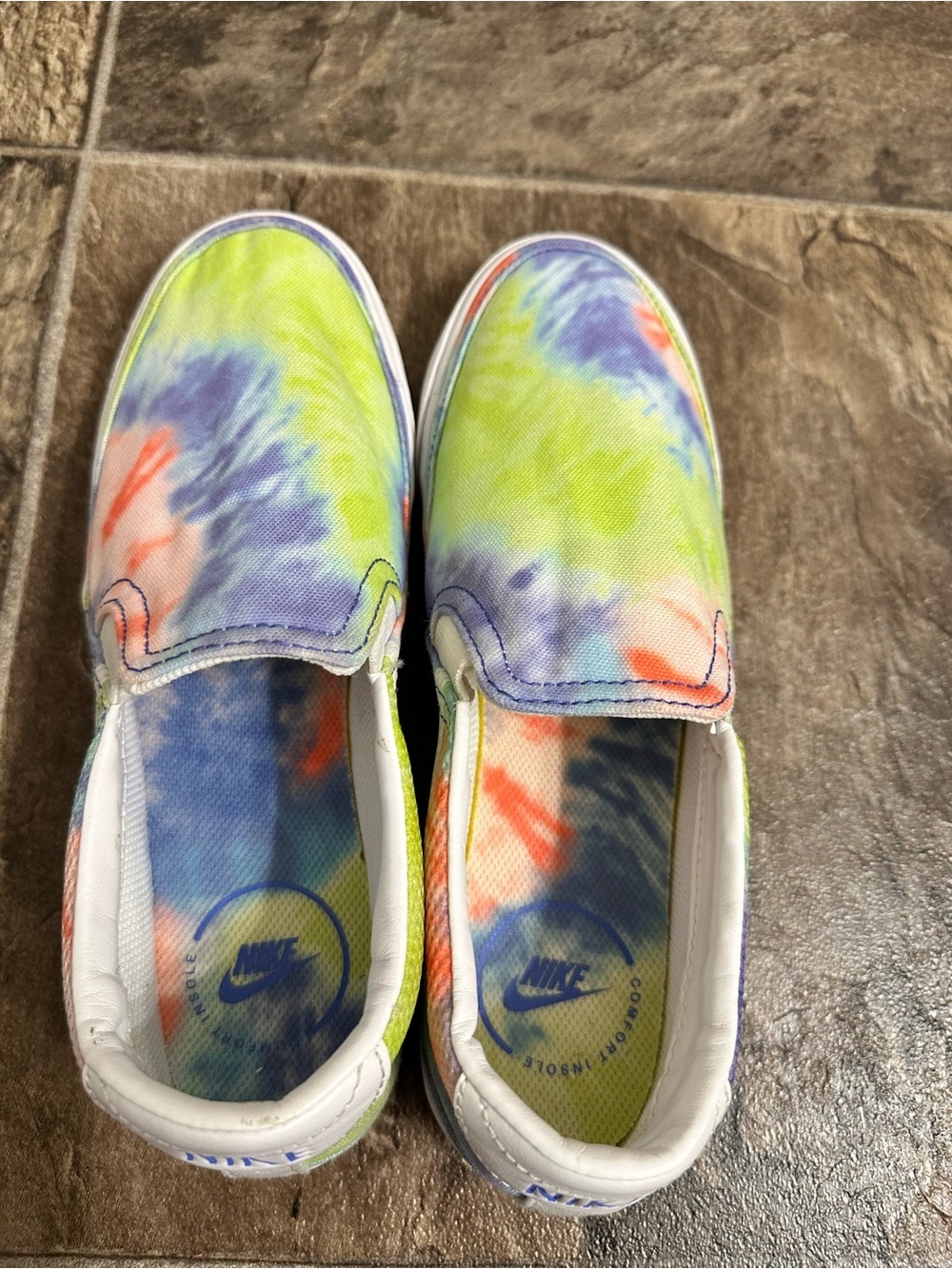Nike Women's Court Legacy Slip-On Sneakers Tie-Dye Print - Picture 6 of 8
